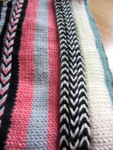The braid on the left uses three colors.