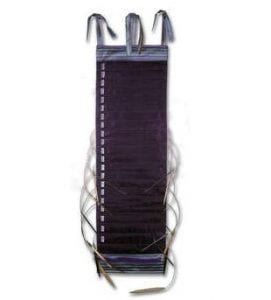 Della Q - Hanging Circular Needle Case