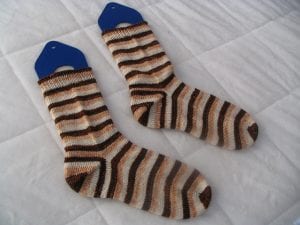 AfterThought Heel Socks by Laura Linneman (© heiressknits)