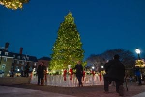 old-town-christmas-tree-lighting