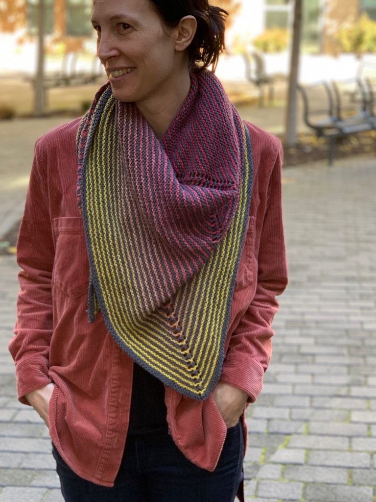 Knockout Round Shawl – Silky Version