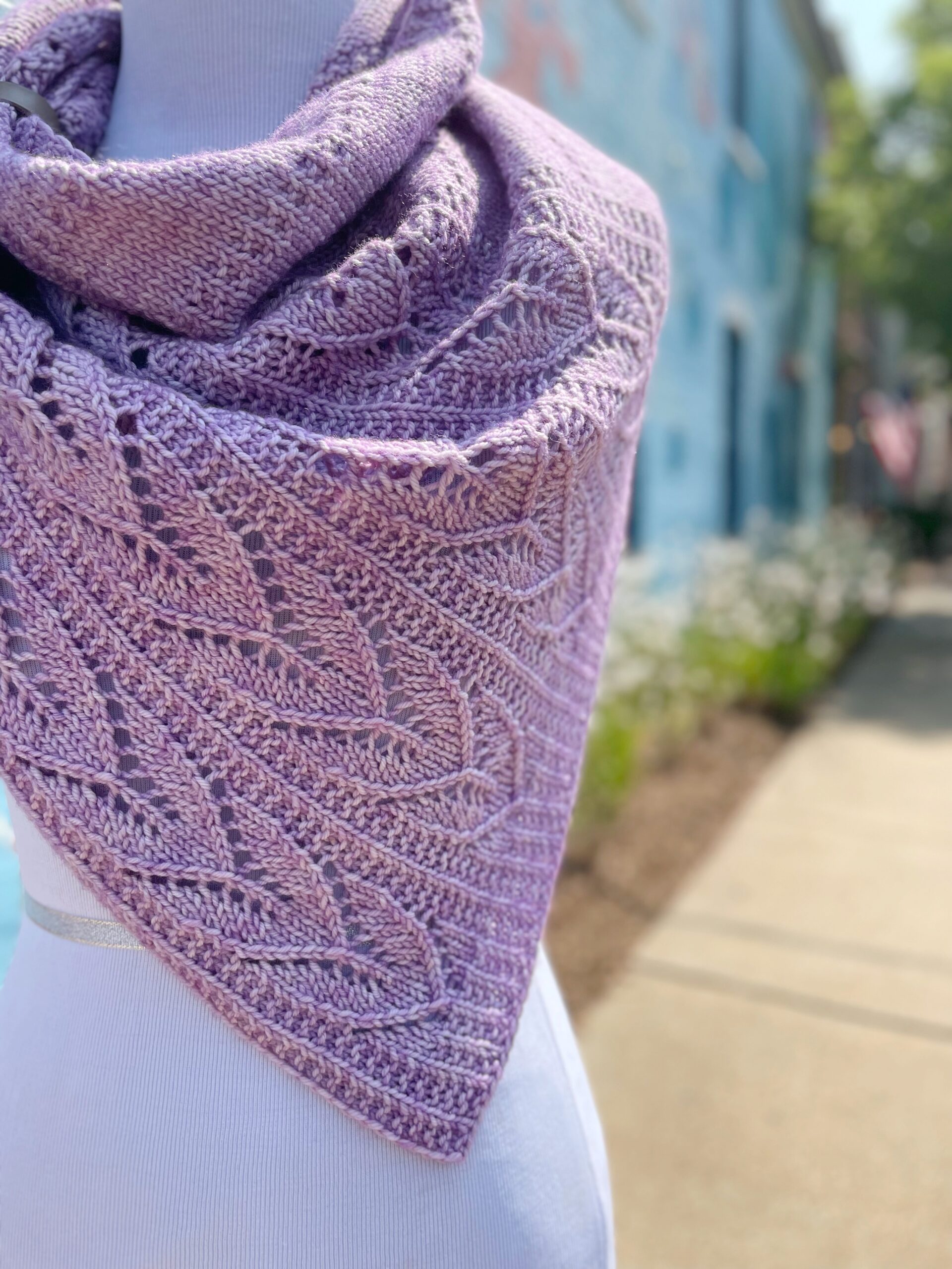 Must Make Monday Simple Gifts Shawl fibre space